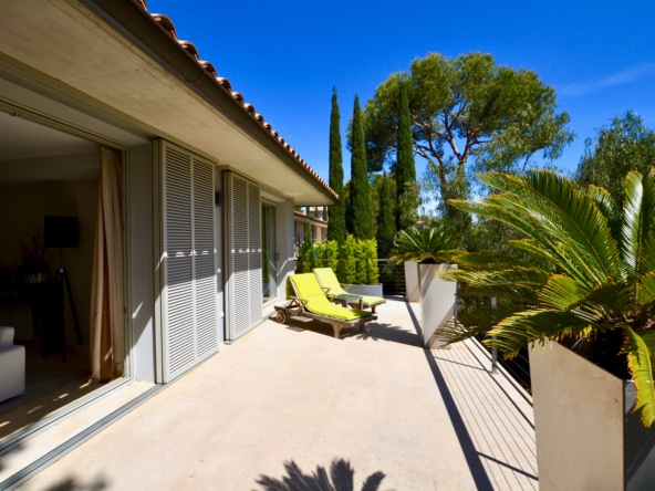 Immobilien Mallorca - Luxus Immobilien, Finca und Luxus Appartements auf Mallorca kaufen - Claus von Benz Immobilien Mallorca