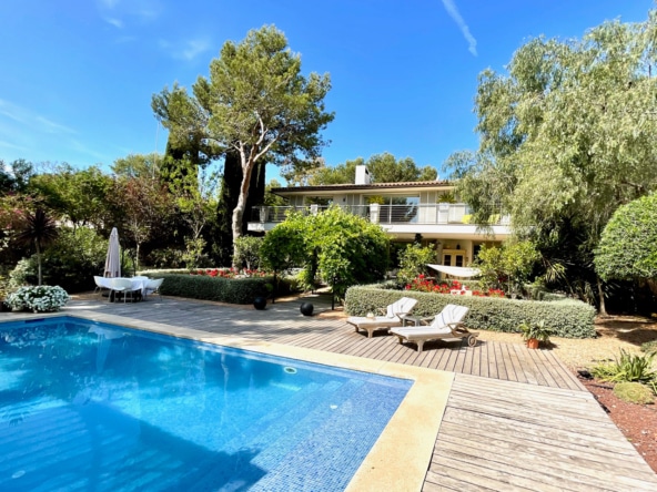 Immobilien Mallorca - Luxus Immobilien, Finca und Luxus Appartements auf Mallorca kaufen - Claus von Benz Immobilien Mallorca