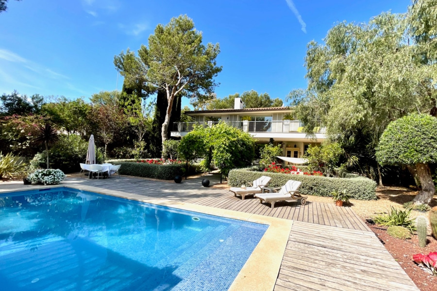 Immobilien Mallorca - Luxus Immobilien, Finca und Luxus Appartements auf Mallorca kaufen - Claus von Benz Immobilien Mallorca