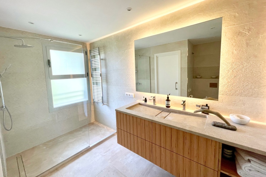 Real Estate Mallorca - Luxury properties, fincas and luxury apartments for sale in Mallorca - Claus von Benz Real Estate Mallorca