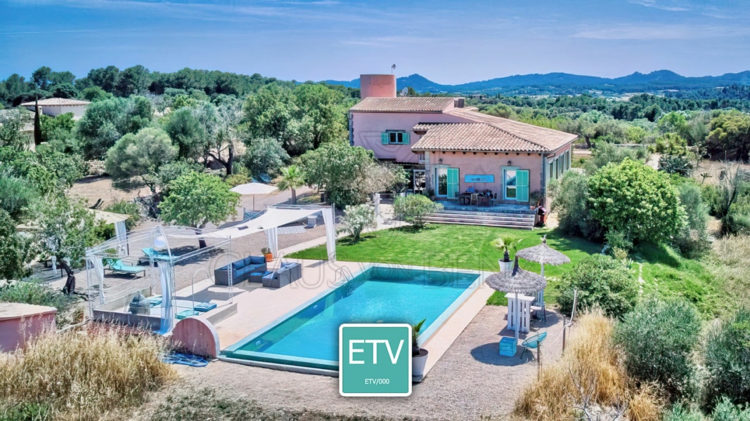 Immobilien Mallorca - Luxus Immobilien, Finca und Luxus Appartements auf Mallorca kaufen - Claus von Benz Immobilien Mallorca