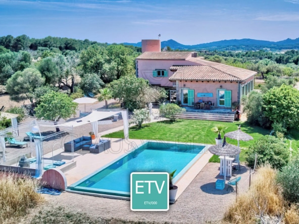 Immobilien Mallorca - Luxus Immobilien, Finca und Luxus Appartements auf Mallorca kaufen - Claus von Benz Immobilien Mallorca