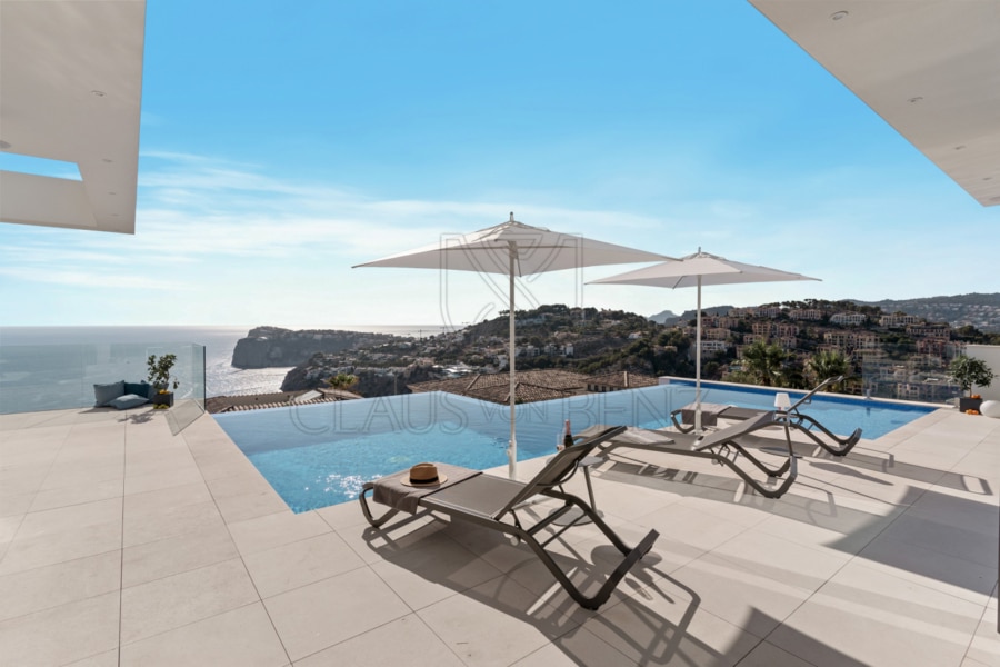 Immobilien Mallorca - Luxus Immobilien, Finca und Luxus Appartements auf Mallorca kaufen - Claus von Benz Immobilien Mallorca