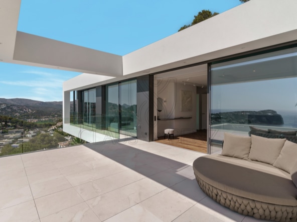 Immobilien Mallorca - Luxus Immobilien, Finca und Luxus Appartements auf Mallorca kaufen - Claus von Benz Immobilien Mallorca