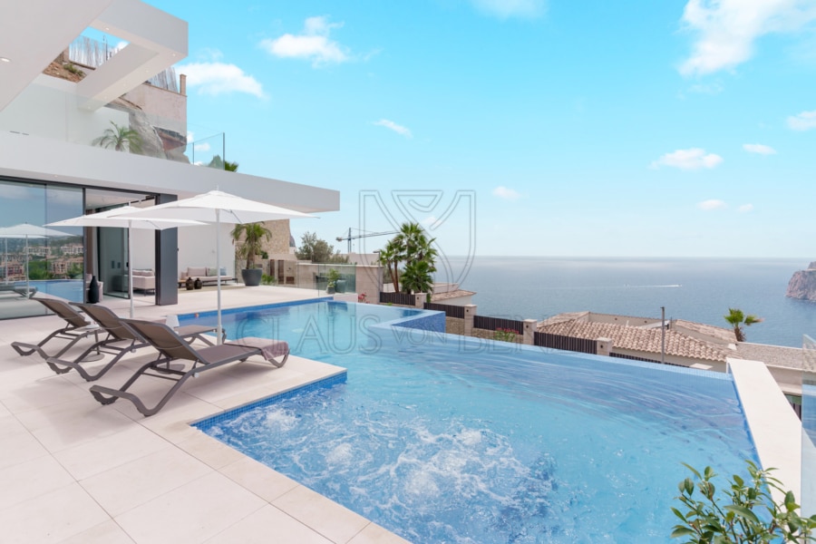 Immobilien Mallorca - Luxus Immobilien, Finca und Luxus Appartements auf Mallorca kaufen - Claus von Benz Immobilien Mallorca