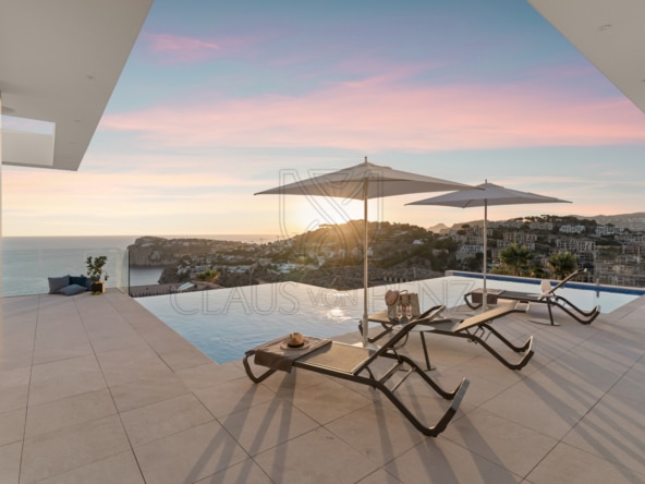 Immobilien Mallorca - Luxus Immobilien, Finca und Luxus Appartements auf Mallorca kaufen - Claus von Benz Immobilien Mallorca