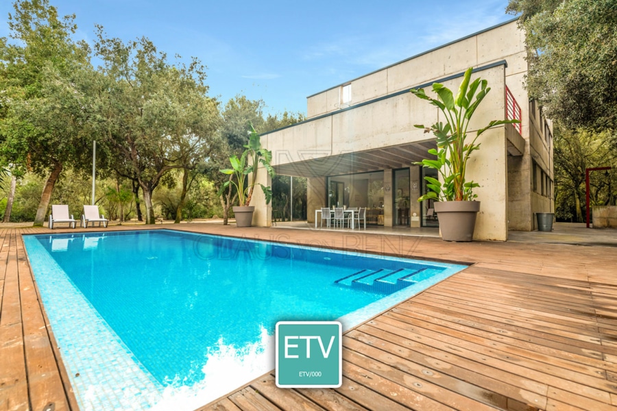 Immobilien Mallorca - Luxus Immobilien, Finca und Luxus Appartements auf Mallorca kaufen - Claus von Benz Immobilien Mallorca