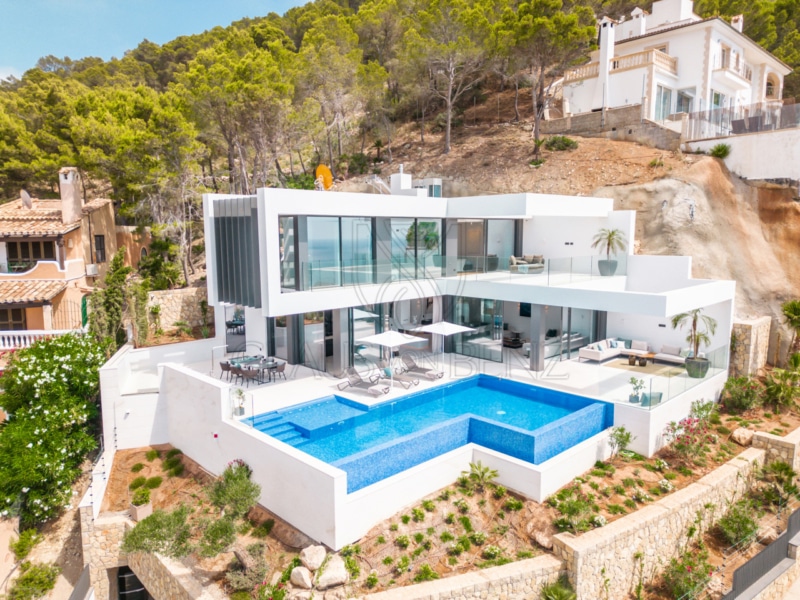 Immobilien Mallorca - Luxus Immobilien, Finca und Luxus Appartements auf Mallorca kaufen - Claus von Benz Immobilien Mallorca