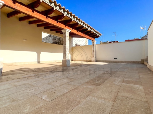 roof terrace 1 1 Real Estate Mallorca - Luxury properties, fincas and luxury apartments for sale in Mallorca - Claus von Benz Real Estate Mallorca