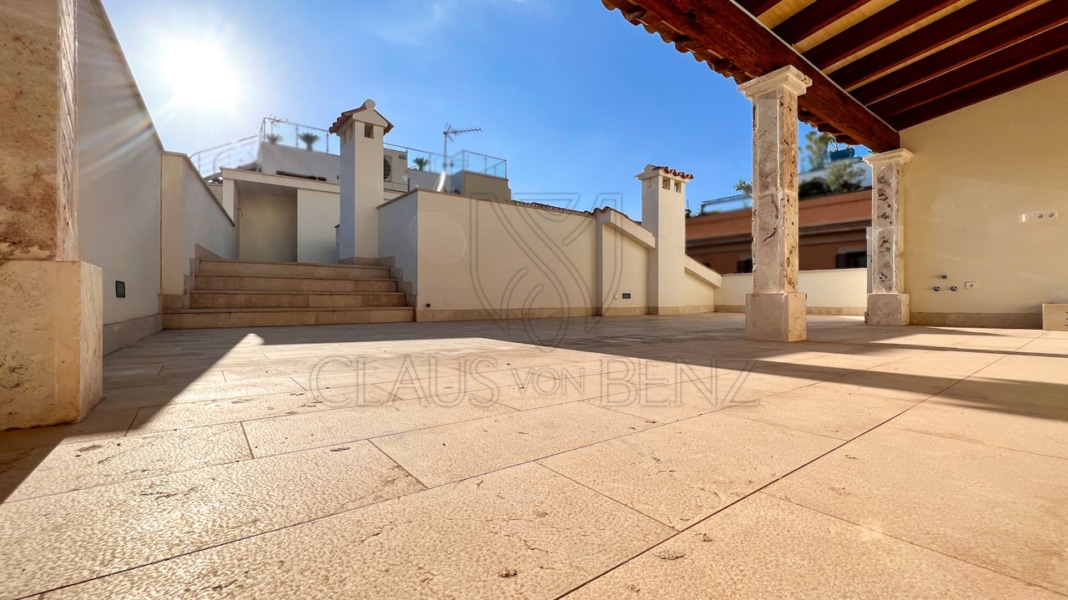 roof terrace 1 2 Real Estate Mallorca - Luxury properties, fincas and luxury apartments for sale in Mallorca - Claus von Benz Real Estate Mallorca