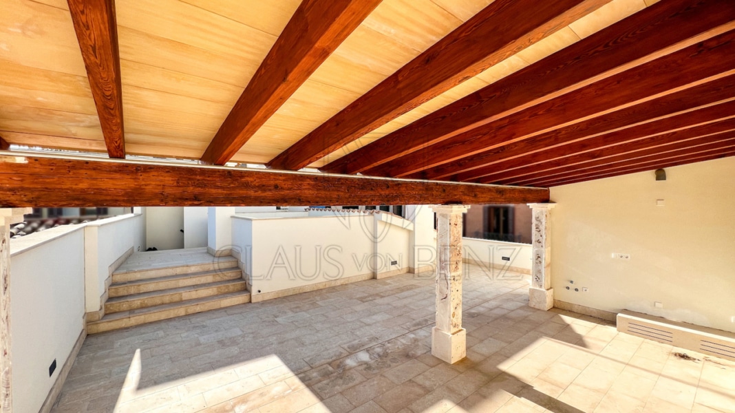 dachterrasse porche Immobilien Mallorca - Luxus Immobilien, Finca und Luxus Appartements auf Mallorca kaufen - Claus von Benz Immobilien Mallorca