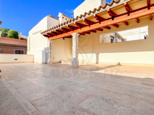 roof terrace porche 2 Real Estate Mallorca - Luxury properties, fincas and luxury apartments for sale in Mallorca - Claus von Benz Real Estate Mallorca