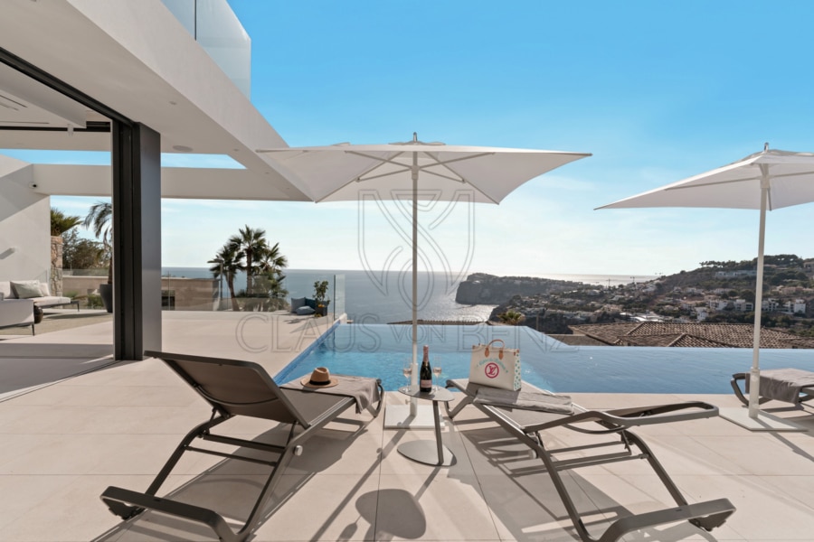 Immobilien Mallorca - Luxus Immobilien, Finca und Luxus Appartements auf Mallorca kaufen - Claus von Benz Immobilien Mallorca