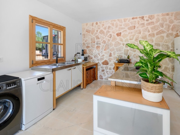 küche 1 3 Immobilien Mallorca - Luxus Immobilien, Finca und Luxus Appartements auf Mallorca kaufen - Claus von Benz Immobilien Mallorca