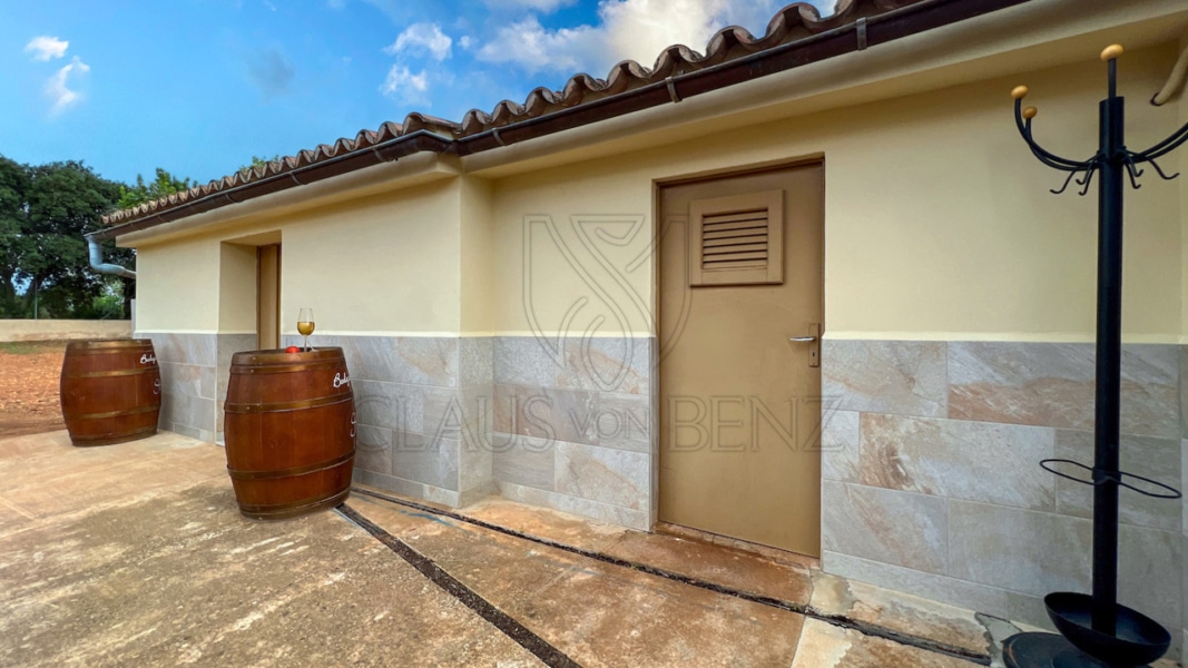 outbuilding 1 1 Real Estate Mallorca - Luxury properties, fincas and luxury apartments for sale in Mallorca - Claus von Benz Real Estate Mallorca