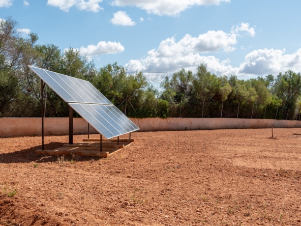 sistema fotovoltaico inmobiliaria Mallorca - Propiedades de lujo, fincas y pisos de lujo en venta en Mallorca - Claus von Benz Real Estate Mallorca