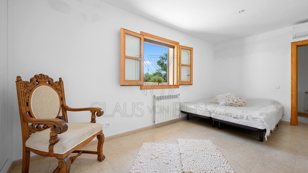 schlafzimmer 1 2 Immobilien Mallorca - Luxus Immobilien, Finca und Luxus Appartements auf Mallorca kaufen - Claus von Benz Immobilien Mallorca