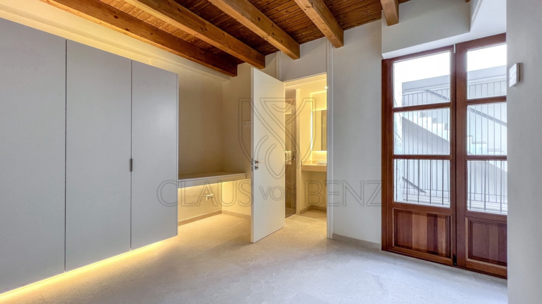 dormitorio 2 2 propiedades Mallorca - Propiedades de lujo, fincas y pisos de lujo en venta en Mallorca - Claus von Benz Real Estate Mallorca