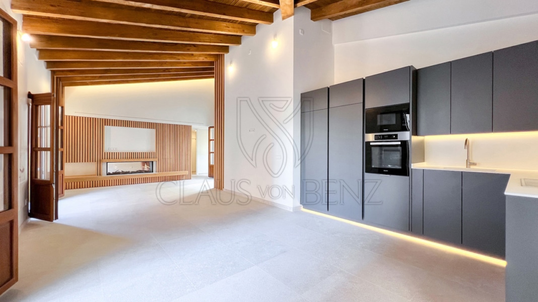 startbild Immobilien Mallorca - Luxus Immobilien, Finca und Luxus Appartements auf Mallorca kaufen - Claus von Benz Immobilien Mallorca