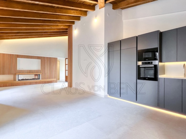 startbild Immobilien Mallorca - Luxus Immobilien, Finca und Luxus Appartements auf Mallorca kaufen - Claus von Benz Immobilien Mallorca