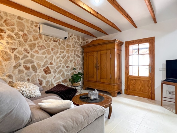 wohnzimmer 1 2 Immobilien Mallorca - Luxus Immobilien, Finca und Luxus Appartements auf Mallorca kaufen - Claus von Benz Immobilien Mallorca