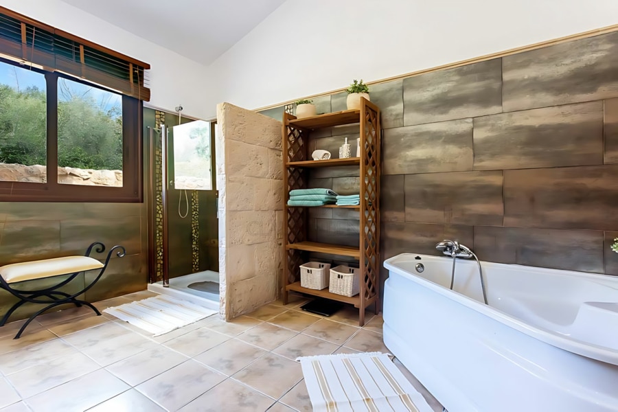 finca with license etv palma bathroom with corner bath