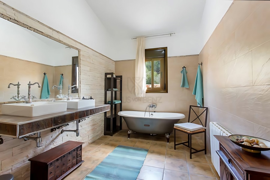 finca mit lizenz etv palma freistehende badewanne