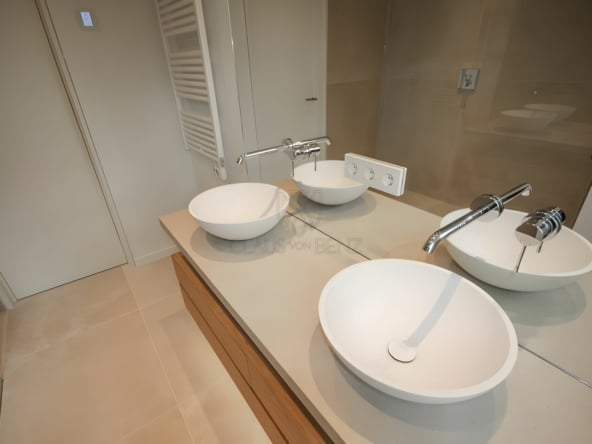 luxury penthouse sea view washbasins bathroom