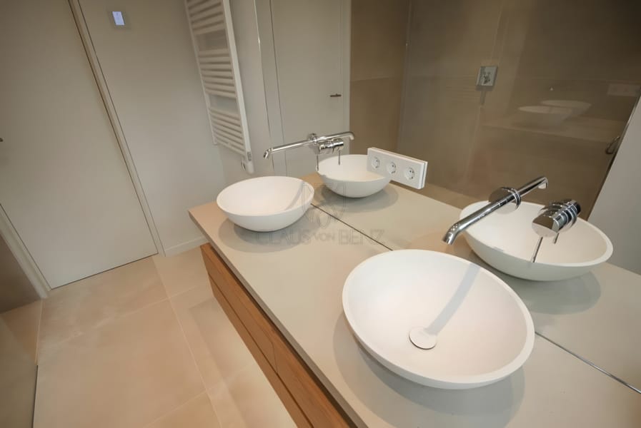 luxury penthouse sea view washbasins bathroom