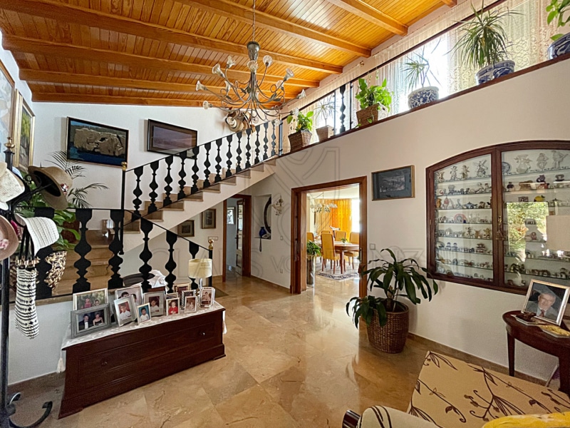 nova santa ponsa seaviewville entrance hall