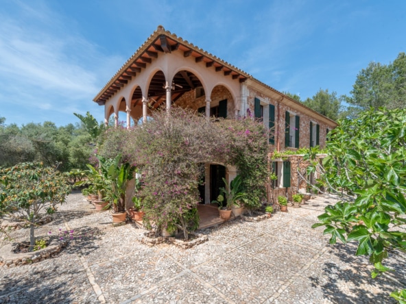 porreres dreamlike finca with rental license exterior view