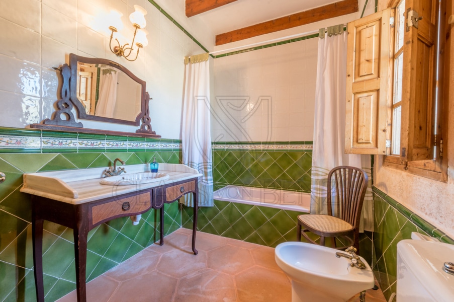 porreres dreamlike finca with rental license bathroom with bathtub