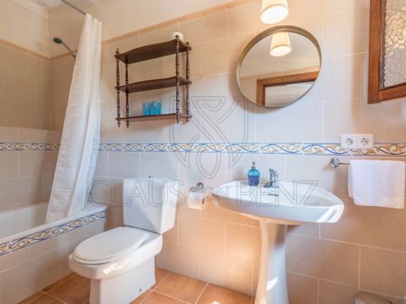 porreres dreamlike finca with rental license white bathroom