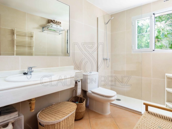 santa ponsa luxury property with style and comfort bathroom