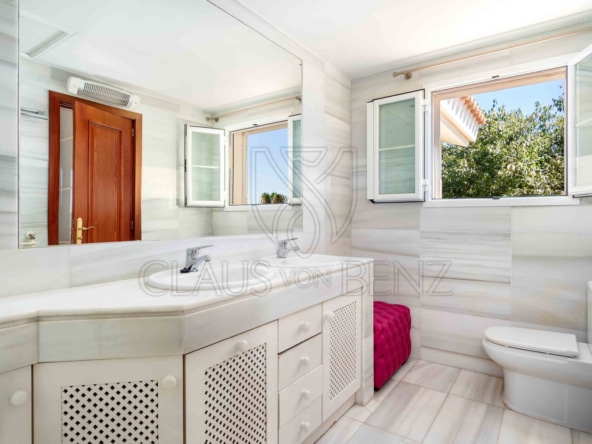 santa ponsa luxury property with stylish and comfortable bathroom