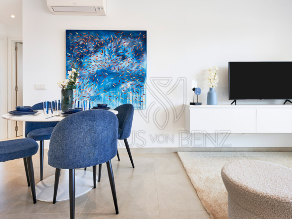 cala dor luxusapartment esszimmer wohnzimmer blau