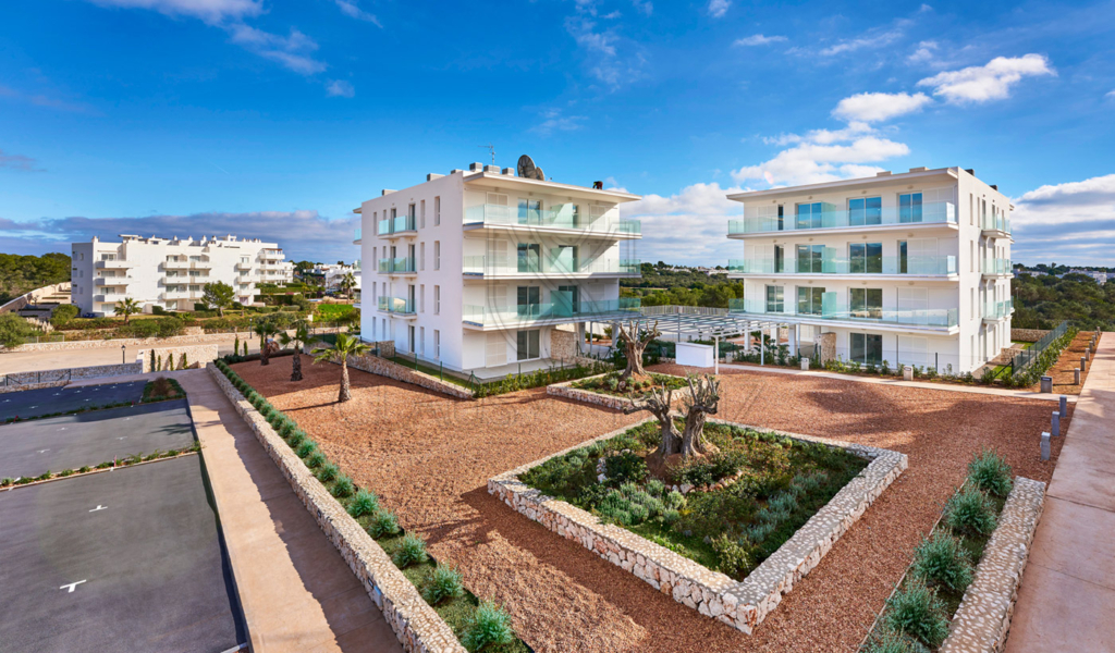 cala dor luxury apartment house garden parking lot