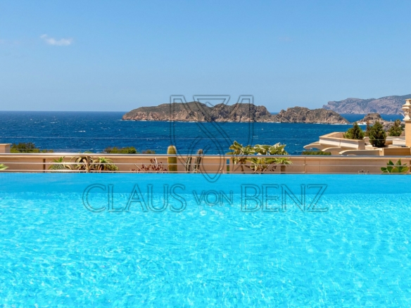 nova santa ponsa luxurioeses penthouse mit panoramablick malgrat inseln ausblick pool min