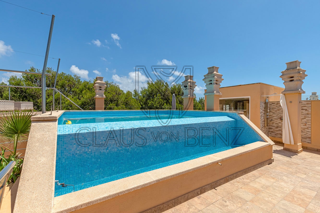 nova santa ponsa luxurioeses penthouse mit panoramablick malgrat inseln pool min