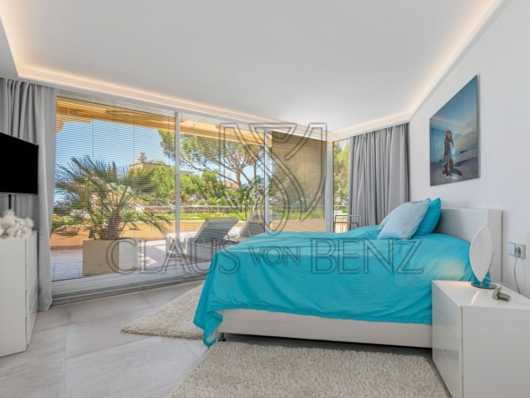 nova santa ponsa luxurioeses penthouse mit panoramablick malgrat inseln schlafzimmer min