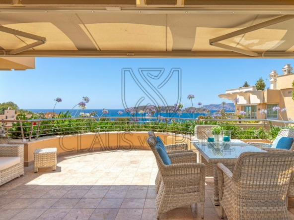 nova santa ponsa luxurioeses penthouse mit panoramablick malgrat inseln terrasse ausblick min