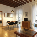 palma centro casa con 5 pisos salon comedor2