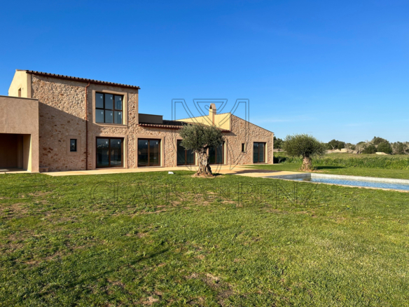 santanyi exclusiva finca de nueva construcción con fantásticas vistas vista trasera