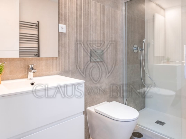 cala ratjada exclusive townhouse villa in modern residential complex bathroom