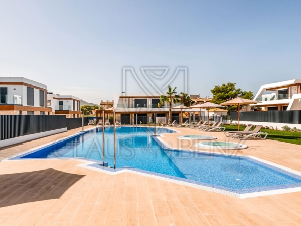 cala ratjada exclusive townhouse villa in modern residential complex pool2