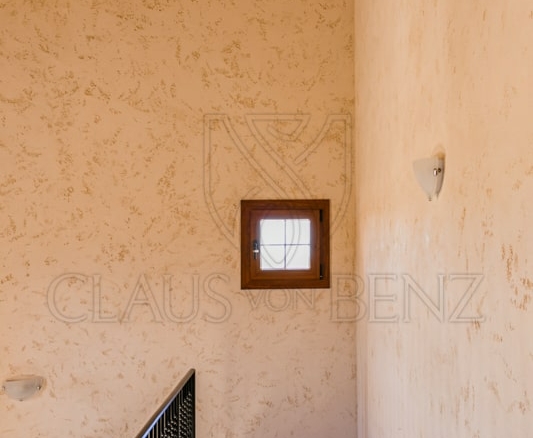 campos new construction landfinca hallway