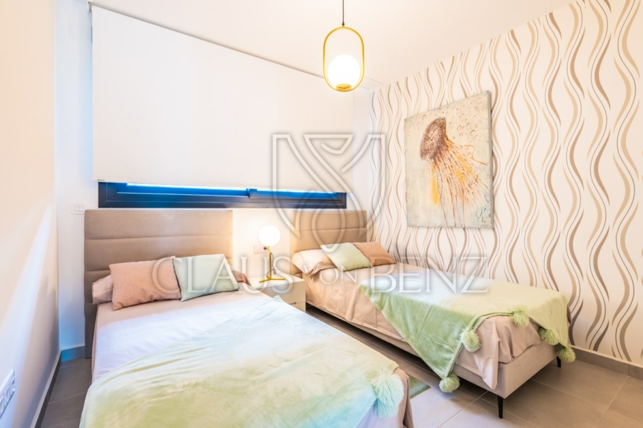 sa coma first floor apartment in exclusive residential complex beds