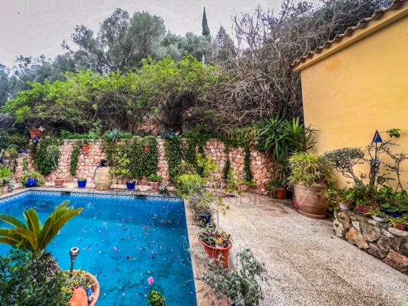 esporles freistehendes landhaus mit pool poolterrasse