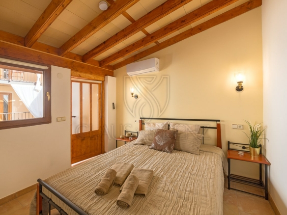 llucmajor elegant townhouse with wine cellar bedroom2 min