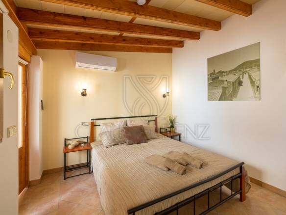 llucmajor elegant townhouse with wine cellar bedroom2 min